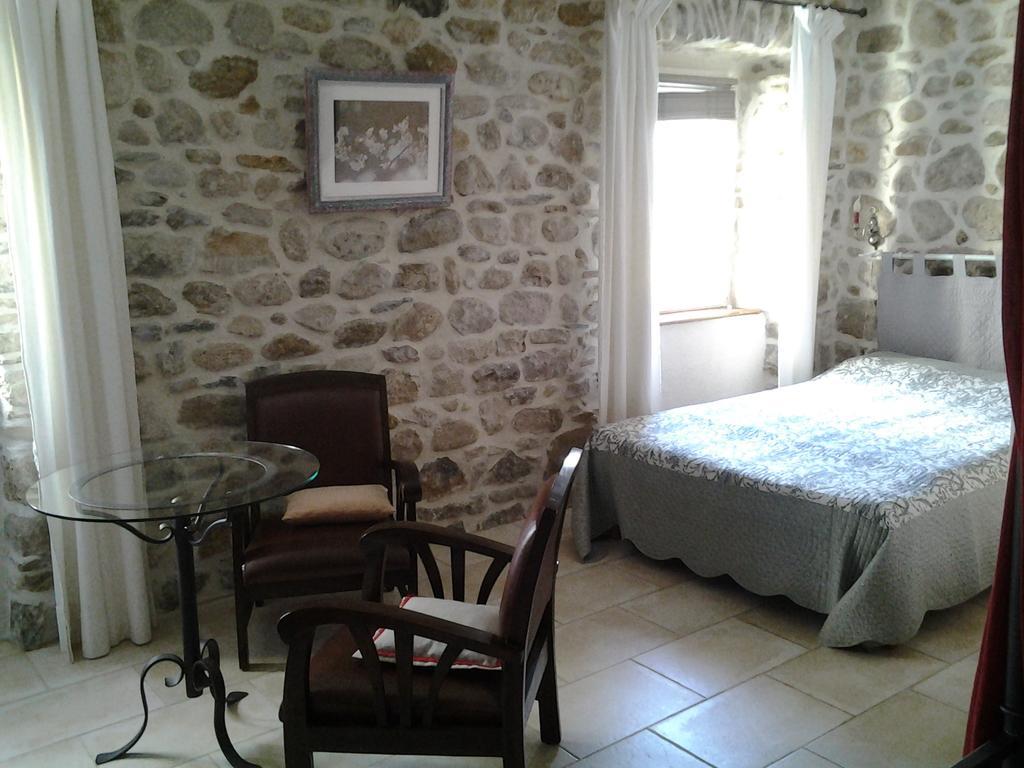 Le Mas De La Musardiere Chambres D Hotes Les Assions الغرفة الصورة